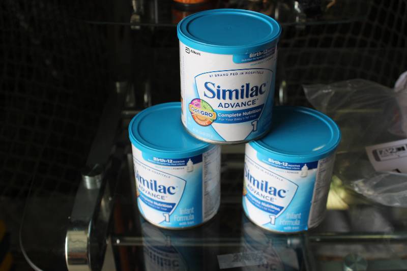 lot 142 image: 3-Cans Similac Infant Formula