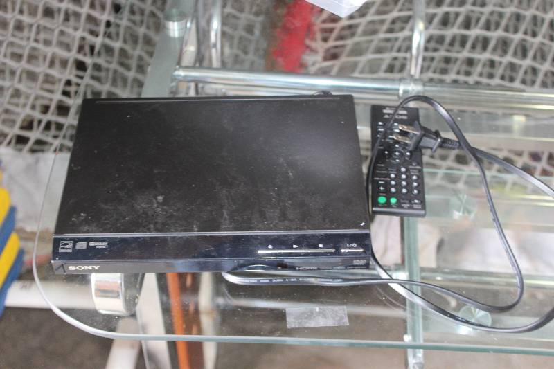 lot 84 image: Sony CD-DVD Player