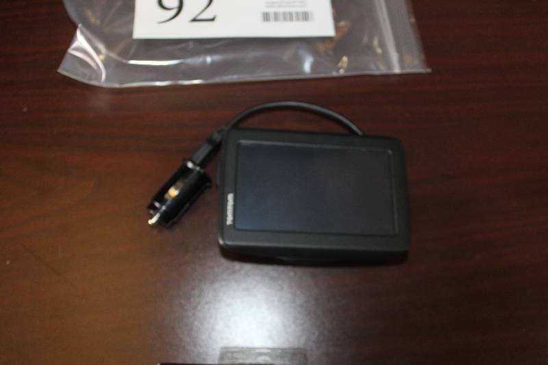 lot 92 image: TomTom GPS Unit w Car Charger