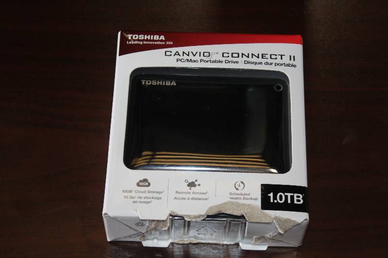 lot 96 image: Toshiba PCMAC Portable Drive