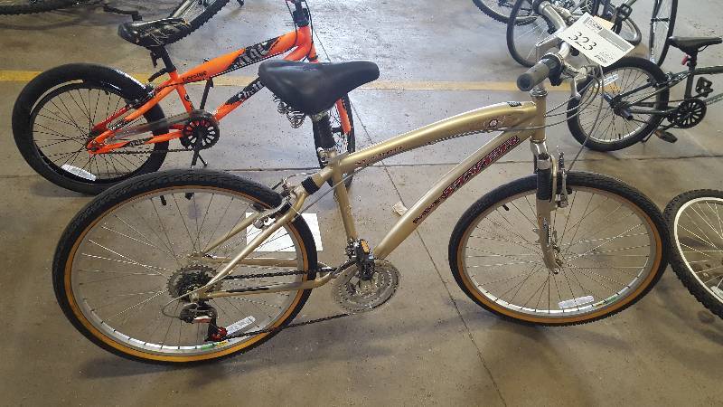 lot 323 image: St. Croix Union Flyer Multi-Speed Bike with 21 inch Rim.