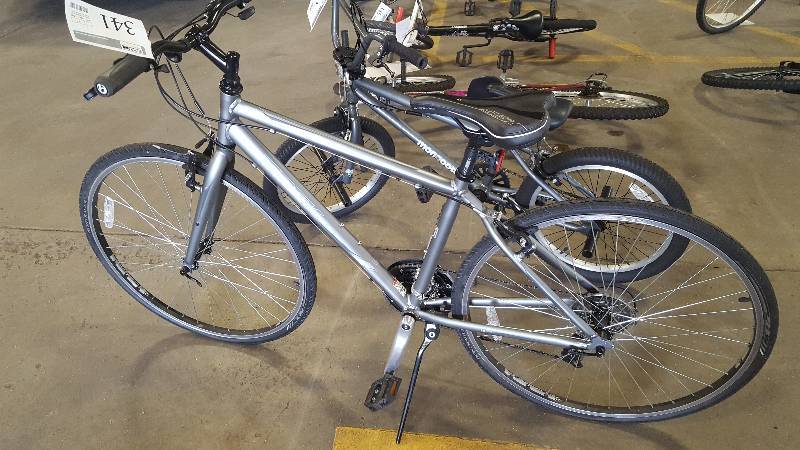 lot 341 image: Trek 7.0 Bike with 23 inch Rim.