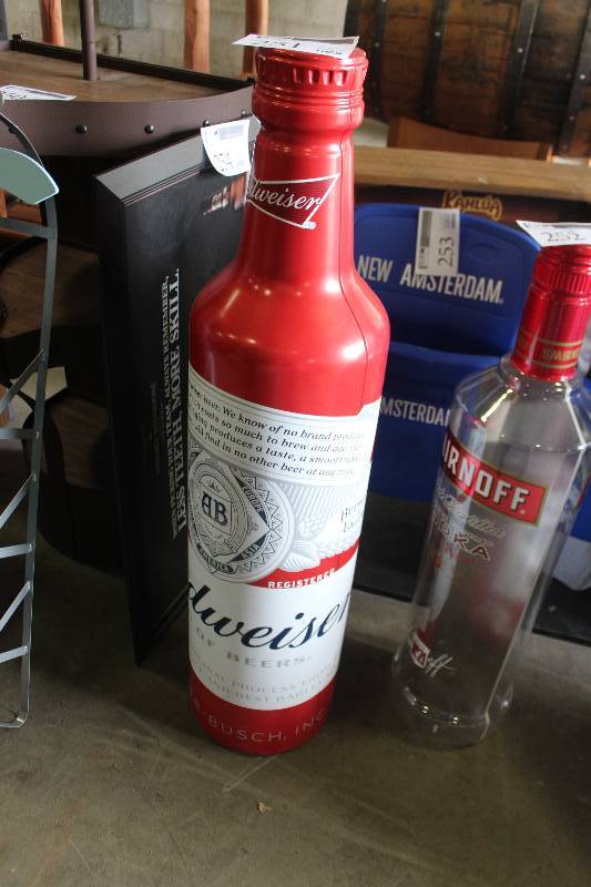 lot 251 image: Budweiser Decorative Bottle