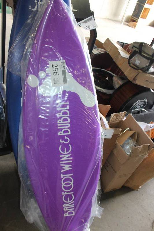 lot 256 image: Decorative Surfboard