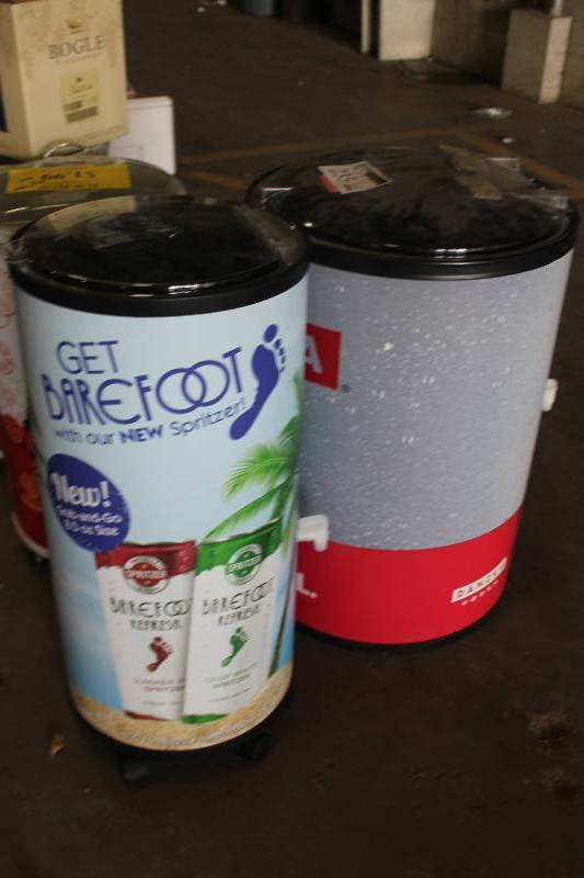 lot 235 image: Lot of (2) Display Cooler