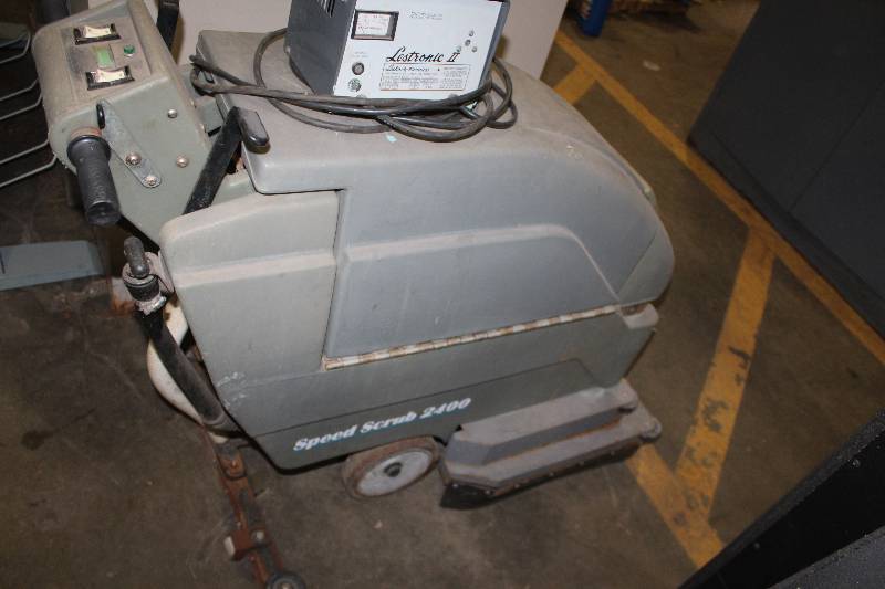 lot 189 image: Nobles Brand Speed Scrub Floor Washer