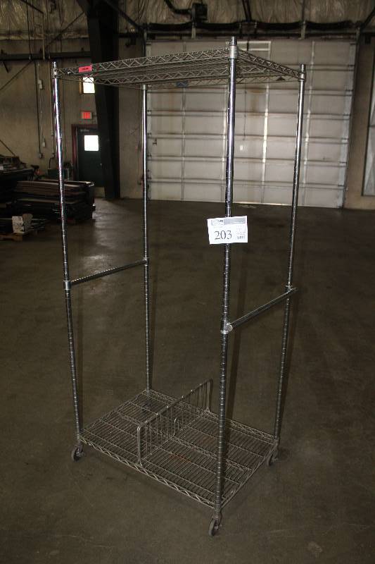 lot 203 image: Metal Adjustable Shelf Rolling Rack