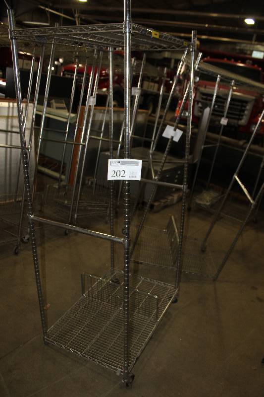 lot 202 image: Metal Adjustable Shelf Rolling Rack