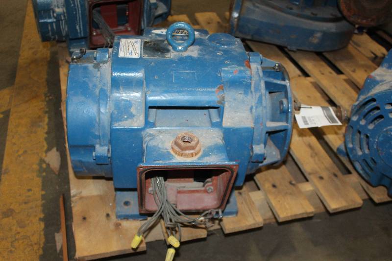 lot 231 image: Weg Peerless Continuous Duty Pump