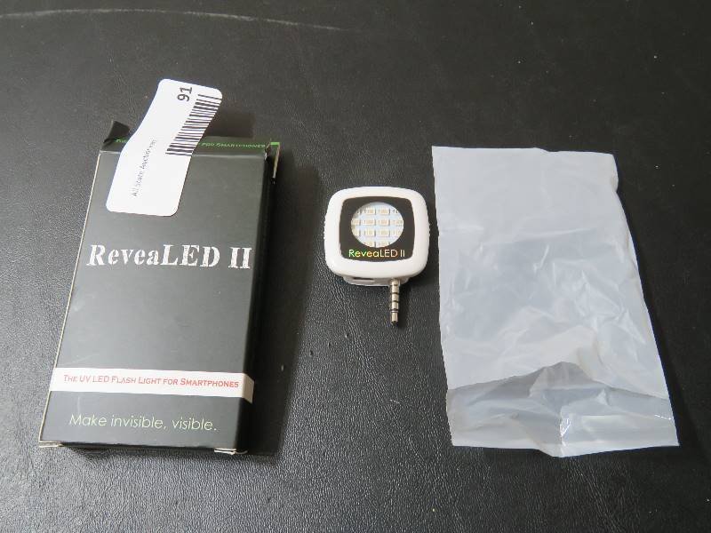 UV LED Flashlight for Smartphone