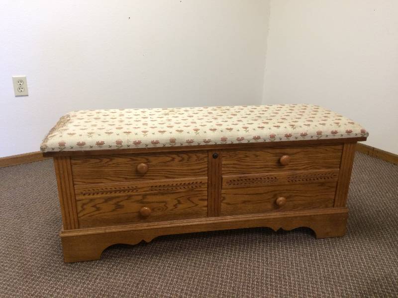 Lane Cedar Chest