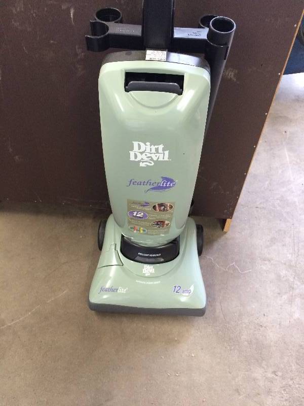 Dirt Devil Vacuum