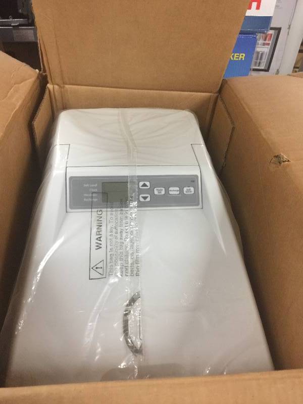 lot 10 image: GE 45,000 Grain Water Softener Model # GXSH45V open box never used
