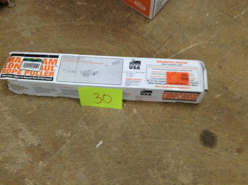 lot 30 image: Maasdam PowR Pull 34-Ton Rope Puller - 20 ft. rope Model#  A-20  open box never used