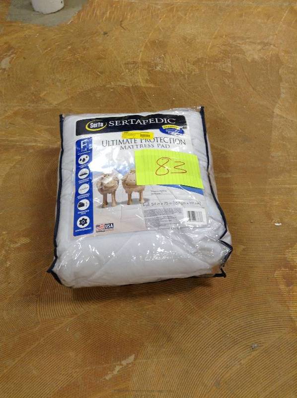 lot 83 image: Sertapedic Ultimate Protection Mattress Pad New