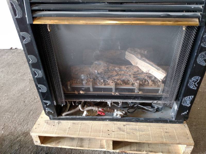 lot 20 image: Gas Fireplace, Approx. 30 x 30...