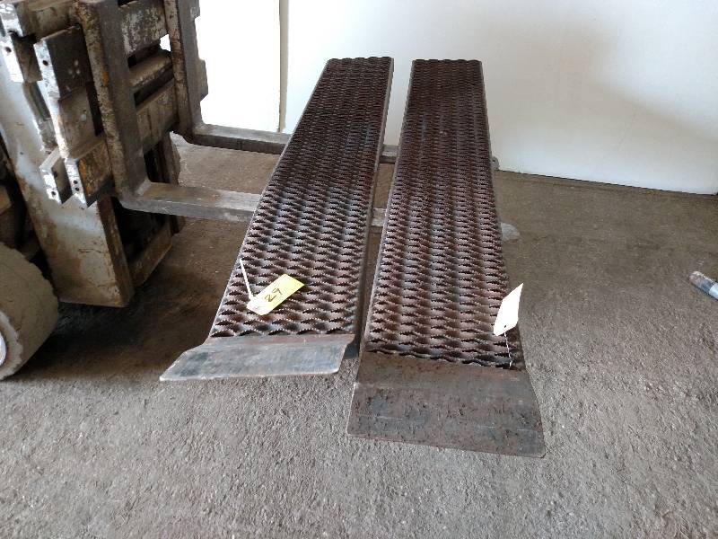lot 29 image: Pair of Ramps, 12 x 6...