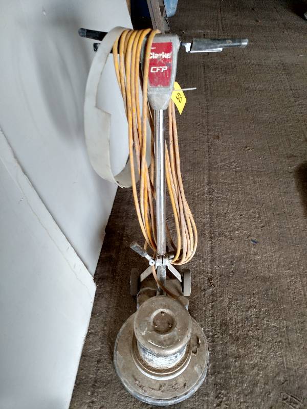 lot 50 image: Clarke CFP 14 Scrubber with Splash...