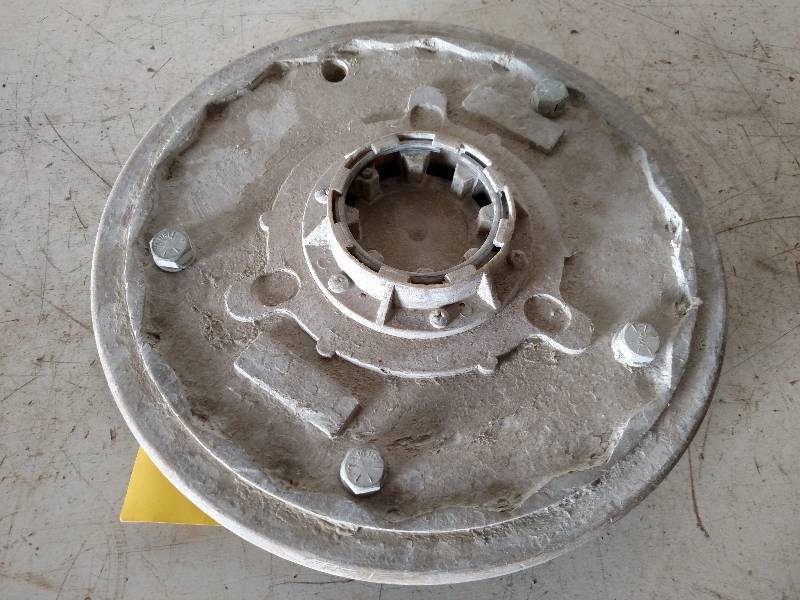 lot 52 image: 17 Floor Grinder Diamond Pad Holde...
