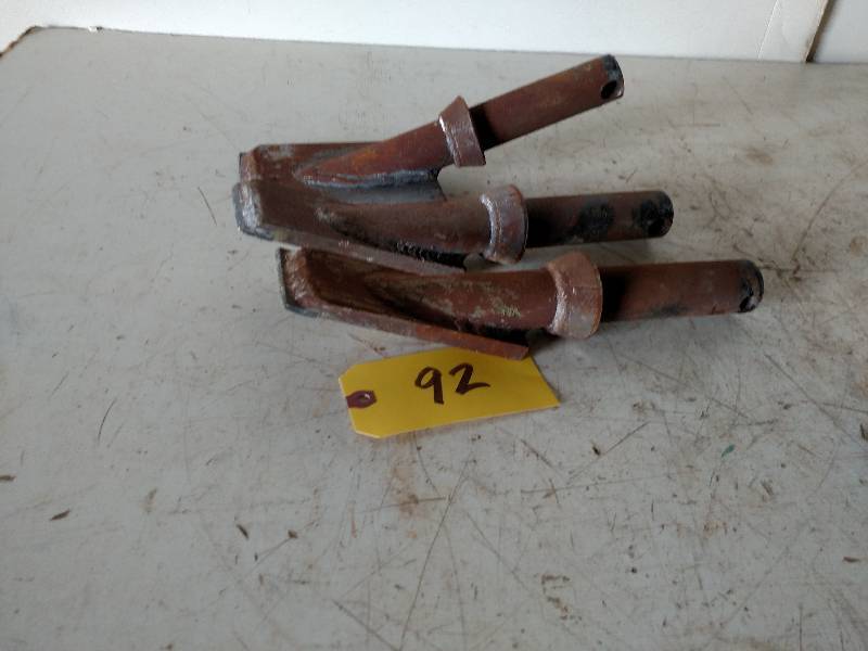 lot 92 image: (3) Carbide Tipped Ride On Flooring...