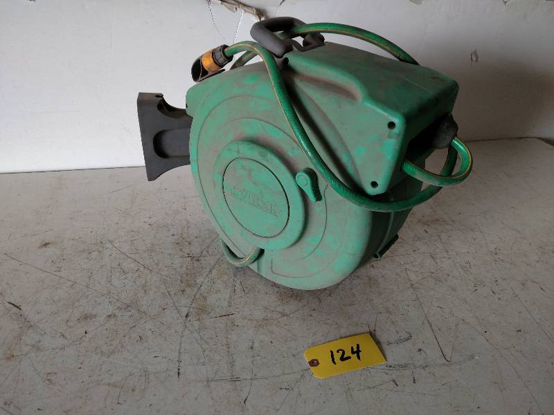 lot 124 image: Hozelock Retractable Water Hose Ree...