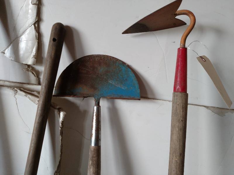 lot 161 image: (6) Asstd Tools...