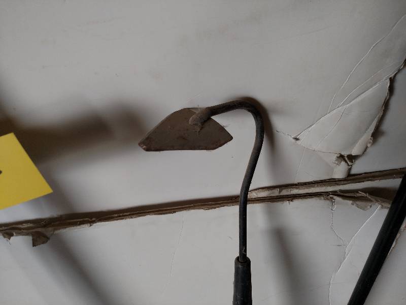 lot 164 image: (8) Asstd Tools...