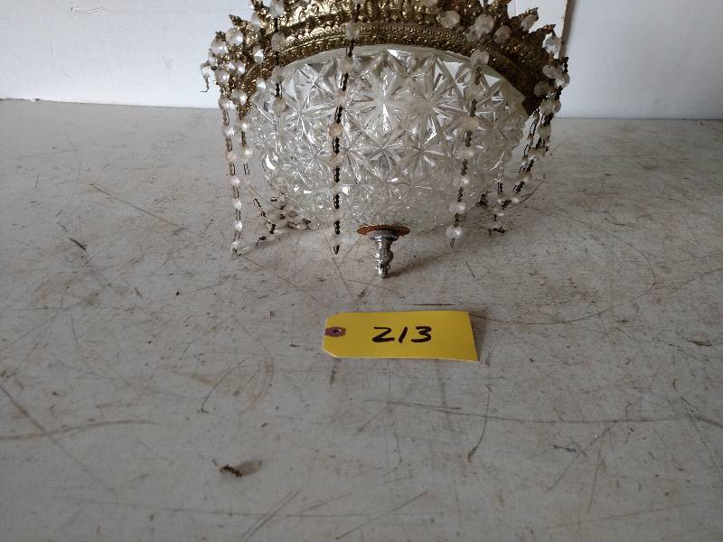 lot 213 image: Vintage Light...