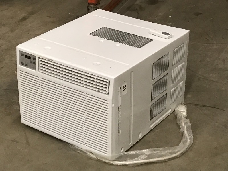 lot 33 image: Unused GE Model AEL18DVL1 Room Air ...