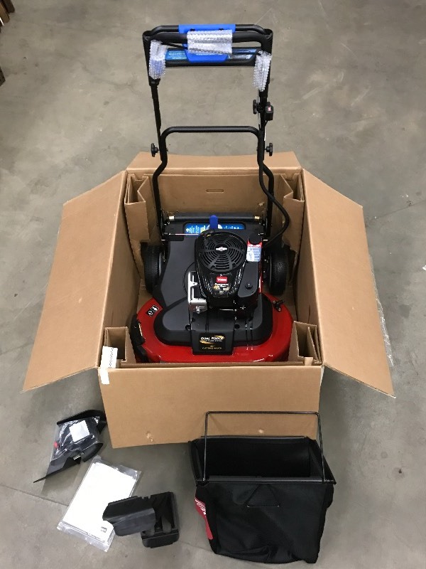 lot 26 image: New-In-Box Toro Timemaster 30 Self...