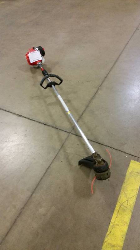 lot 1 image: Echo Weed Whip