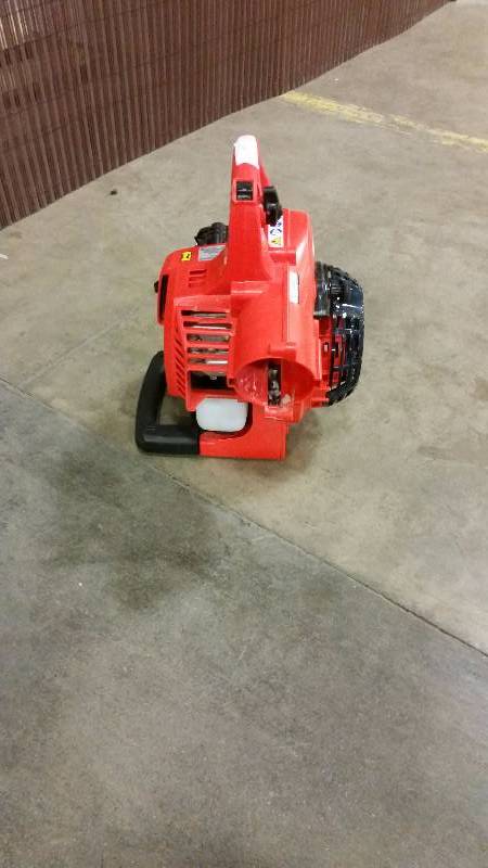 lot 11 image: Echo gas powered handheld leaf blower