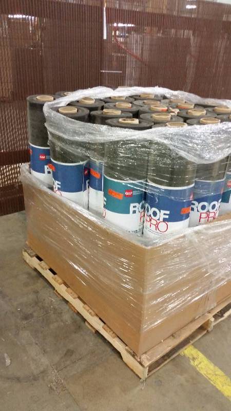 lot 32 image: 25 rolls of ice and water shield