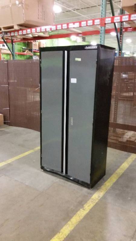 lot 48 image: Husky 36x 72 welded floor cabinet