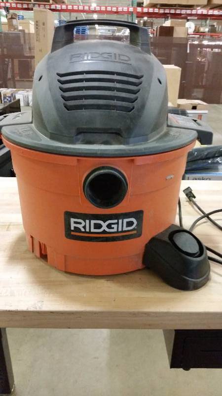 lot 65 image: Ridgid 6 gallon wetdry vacuum