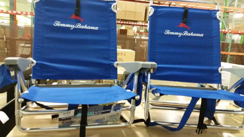 lot 87 image: (2) Tommy Bahama backpack beach chair (Blue)