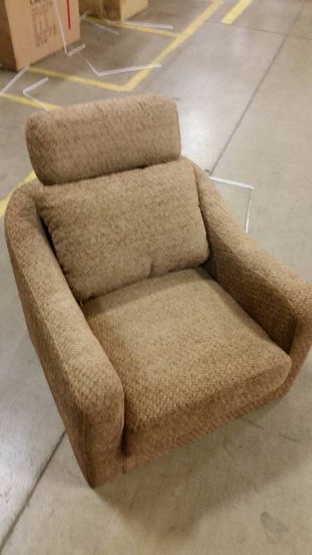 lot 95 image: Lazzaro light brown fabric club chair