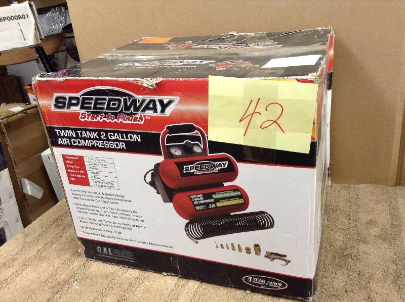 Speedway 8465 Twin Stack Portable Air Compressor