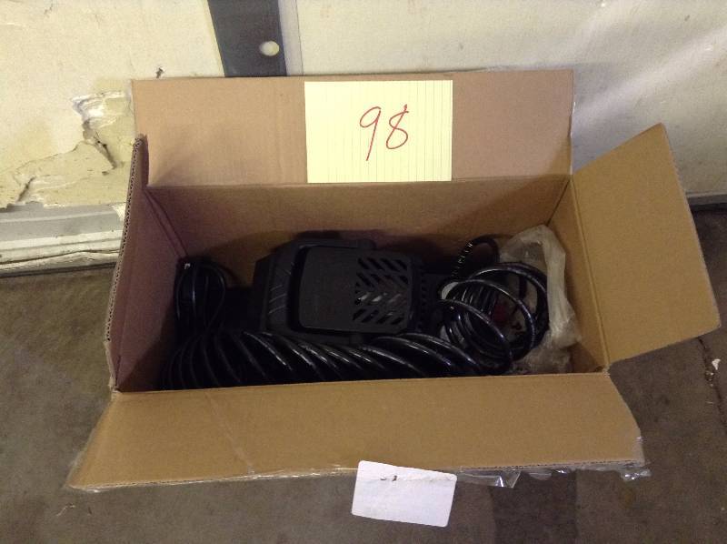 Husky 2 gal oil free Air Compressor