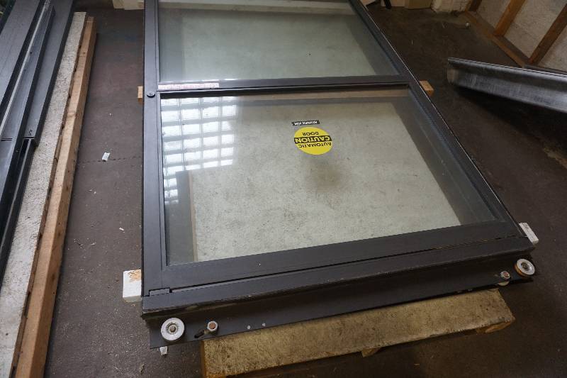 Stanley Brand Dyna Glide Commercial 2 Piece Automatic Sliding Door System