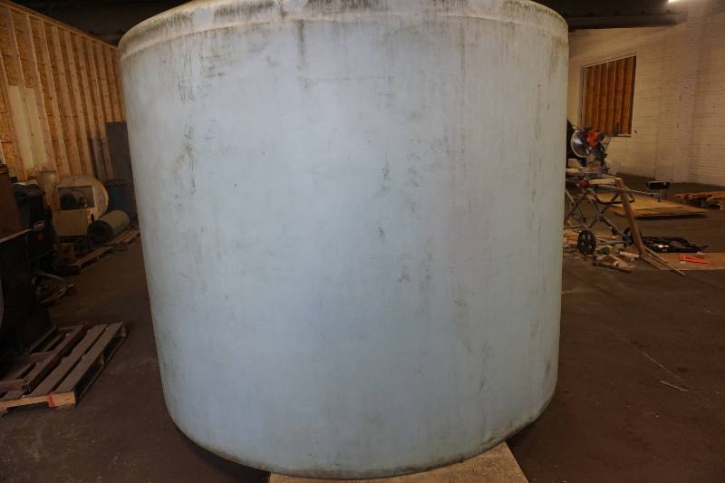 2500 Gallon Liquid Storage Tank