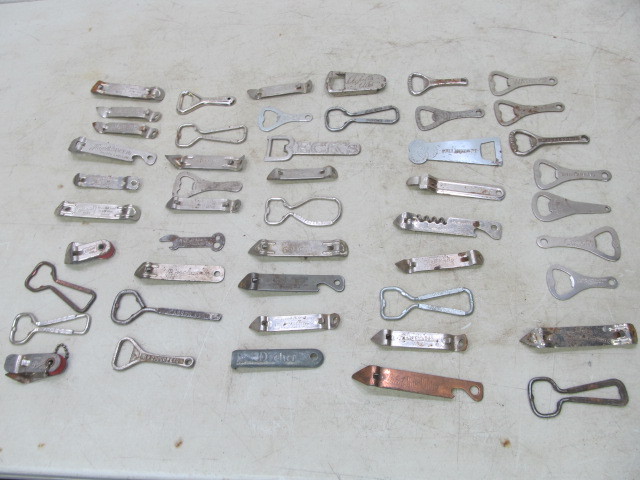 lot 7 image: GREAT Lot of Vintage BEER Advertising Bottle Openers