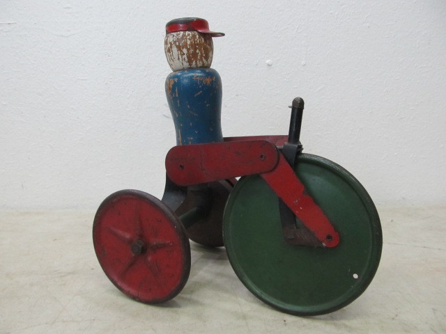 lot 16 image: Original 1920s PEDAL PETE Pull Toy