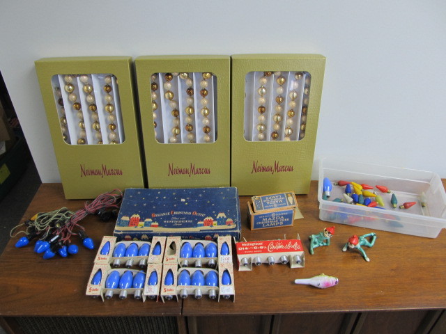 lot 63 image: Lot of Vintage Christmas Lights Ornaments etc.