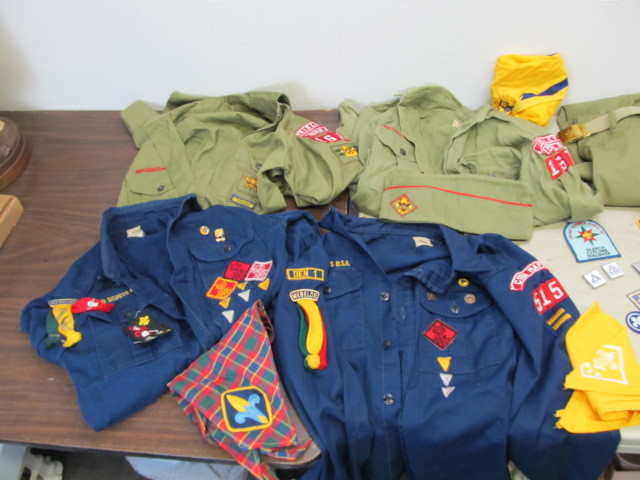 lot 81 image: Large Lot of Vintage Boy Scout Badges Uniforms etc