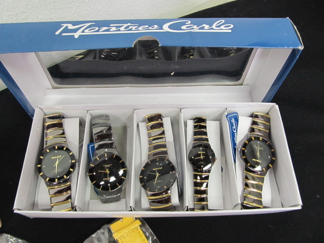 lot 105 image: Lot of NEW Mens & Womens Watches