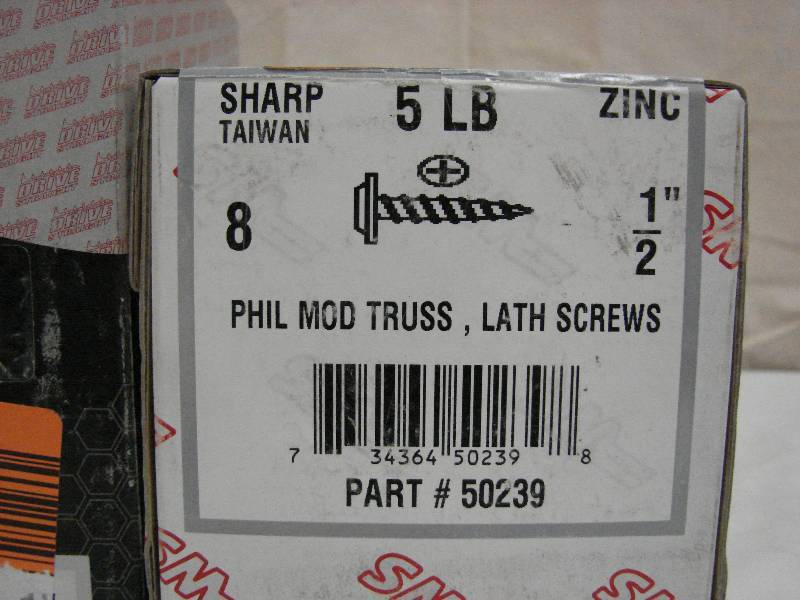 lot 335 image: 12 LATH SCREWS