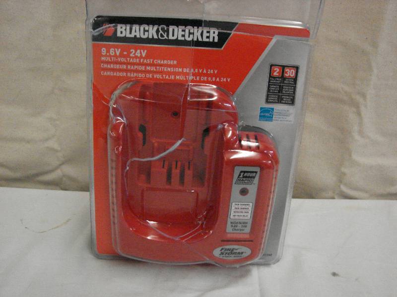lot 337 image: BLACK & DECKER MULTI VOLTAGE FAST CHARGER