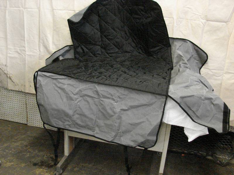 lot 364 image: PET SUPPLIES