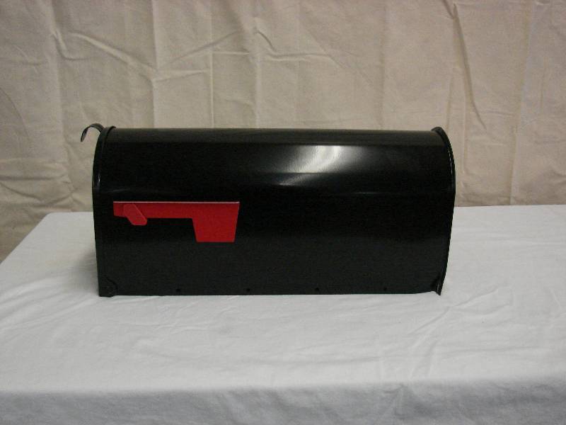 lot 370 image: BLACK MAIL BOX